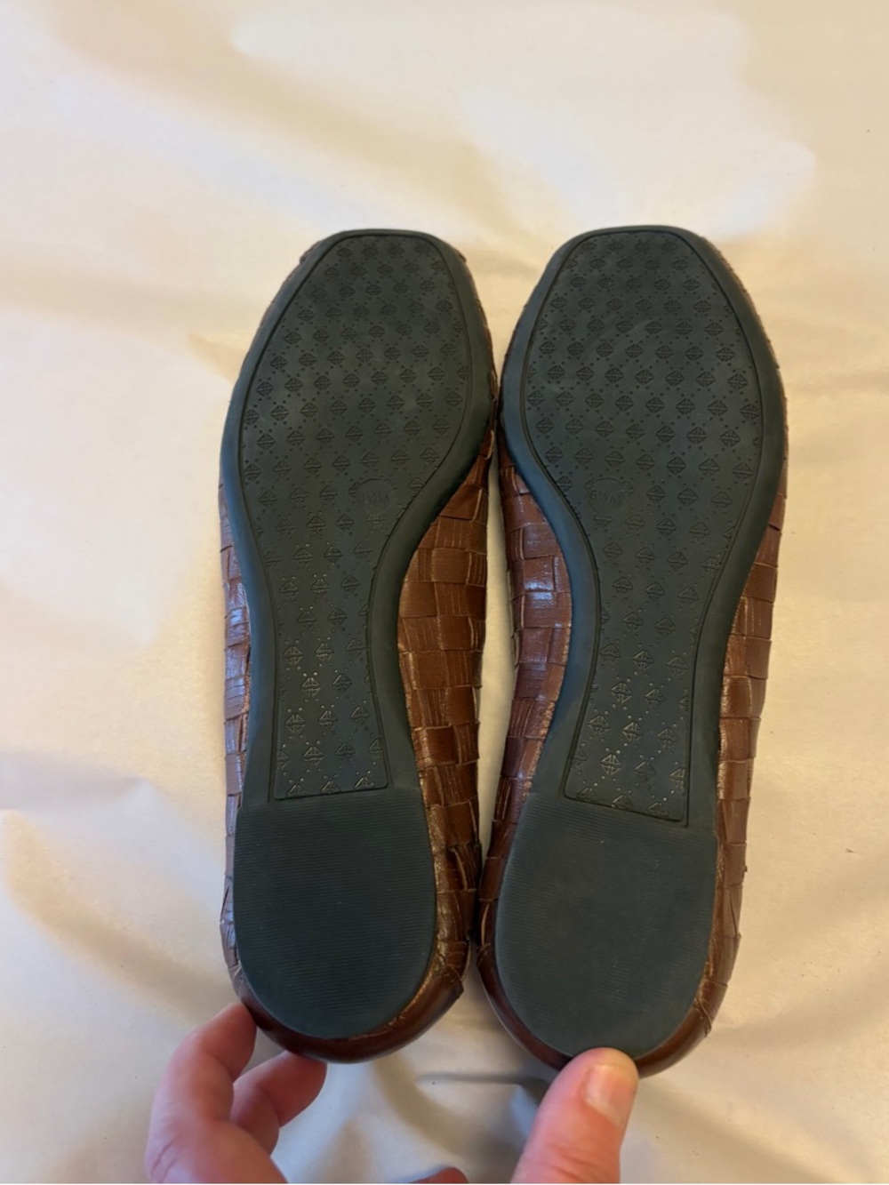 ANTONIO MELANI Brown Woven Leather Ballet Flats with Bow - Picture 4 of 6
